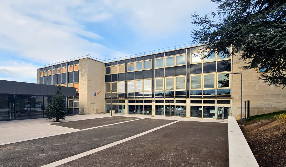 Casse auto et pièces détachées à La Celle-Saint-Cloud (78)