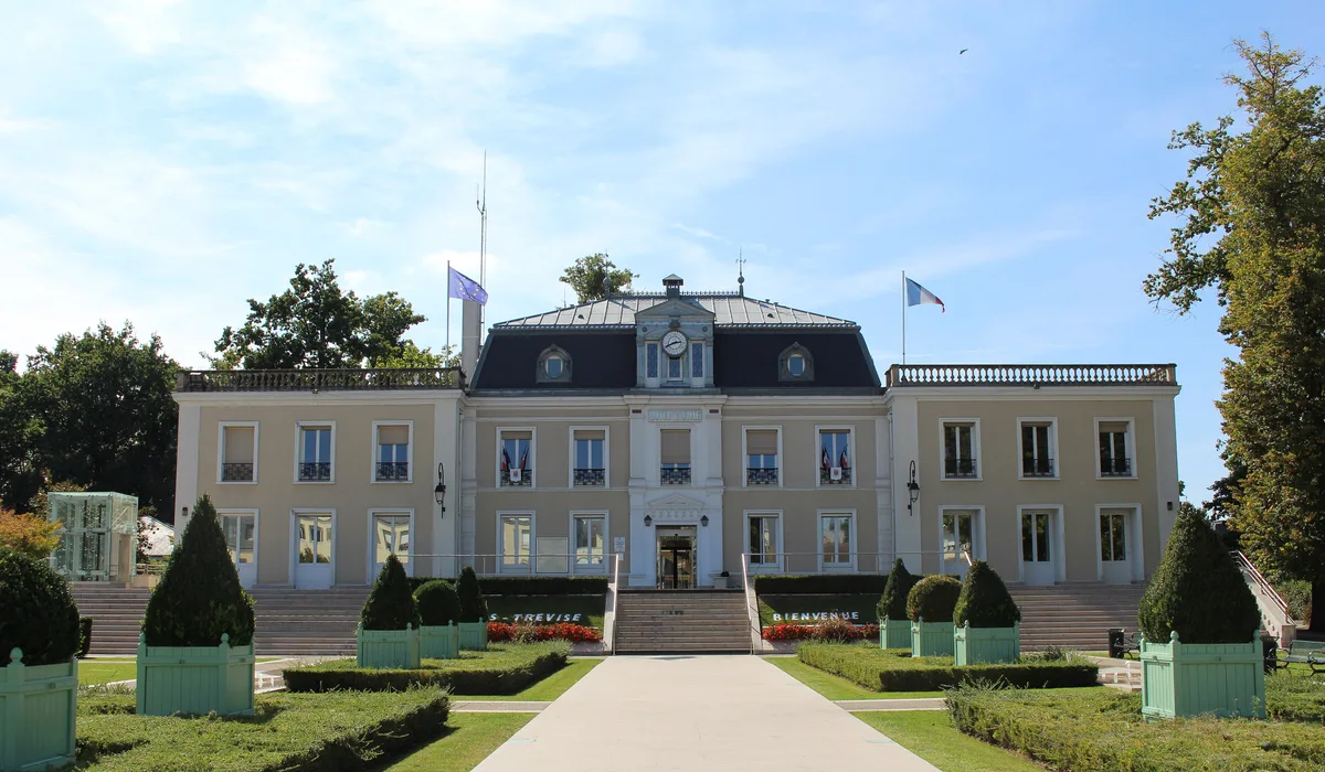 Épaviste agréé VHU à Le Plessis-Trévise dans le Val-de-Marne