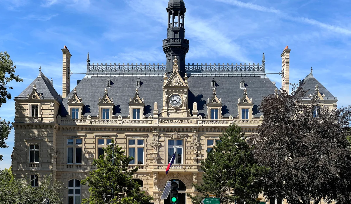 Service d'enlèvement de véhicule hors d'usage à Pantin
