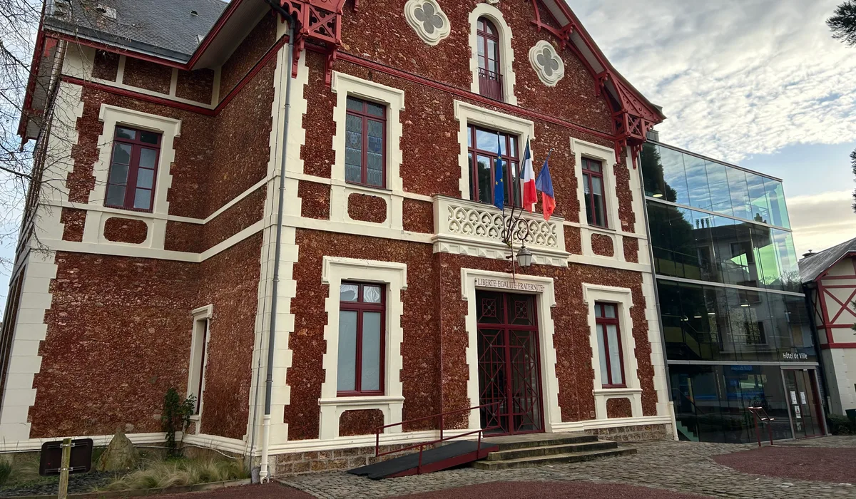 Service d'enlèvement de véhicule hors d'usage à Viroflay